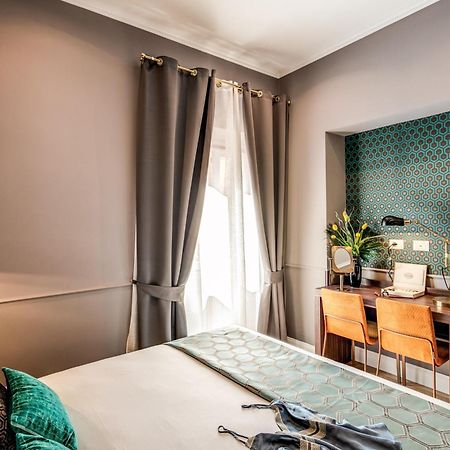 Tree Charme Augusto Luxury Suites Рим Екстер'єр фото