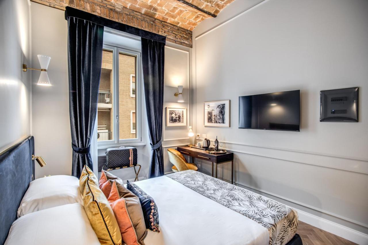 Tree Charme Augusto Luxury Suites Рим Екстер'єр фото