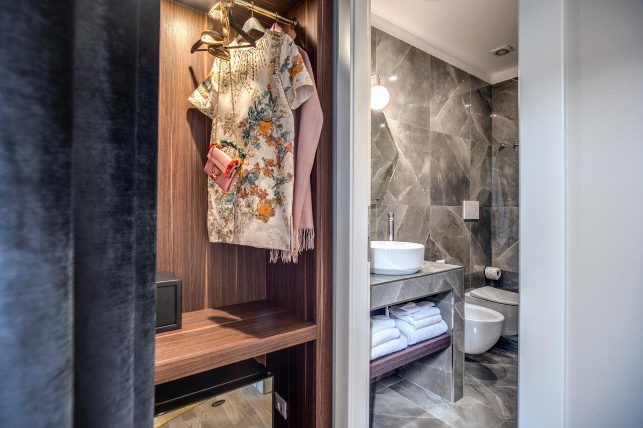 Tree Charme Augusto Luxury Suites Рим Екстер'єр фото