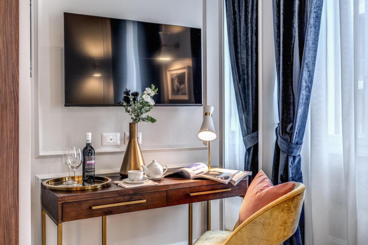 Tree Charme Augusto Luxury Suites Рим Екстер'єр фото